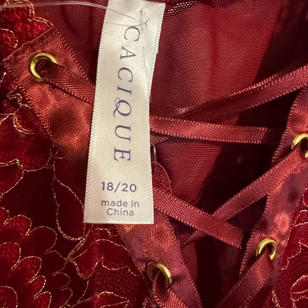 NWT Cacique Red Lace Chemise - Picture 6 of 8
